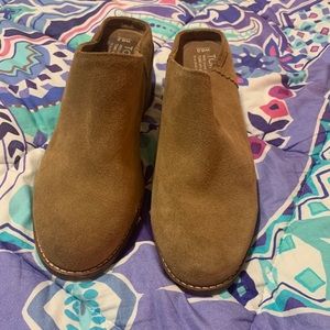 TOMS Mules